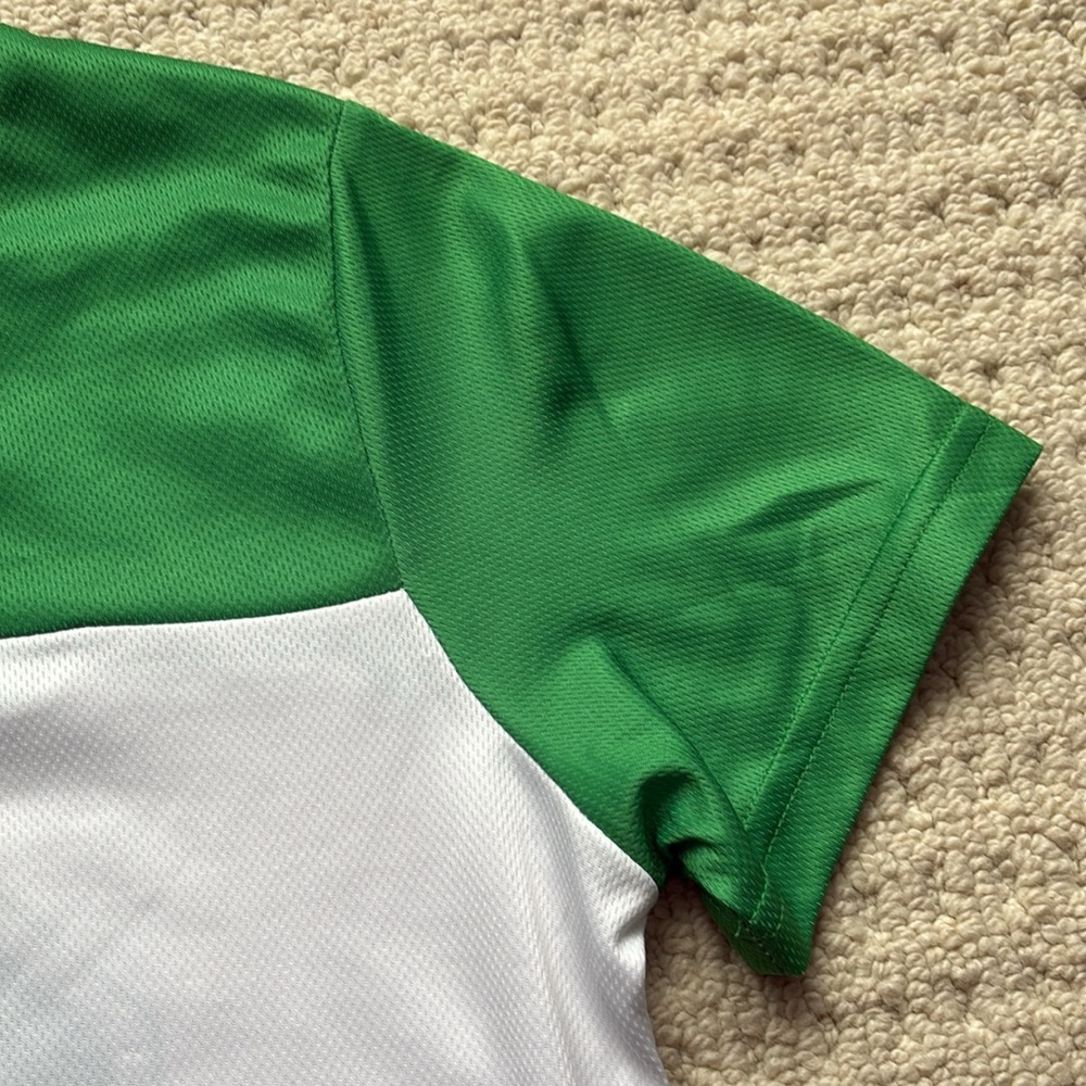 New Kids On The Block NKOTB Women’s Green & White Jersey Tour Tee Size Small - Picture 2 of 11
